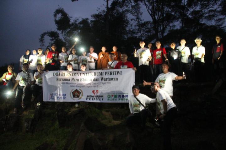Doa Lintas Spiritualitas di Gunung Padang, Seruan Tobat Ekologis di Hari Bumi
